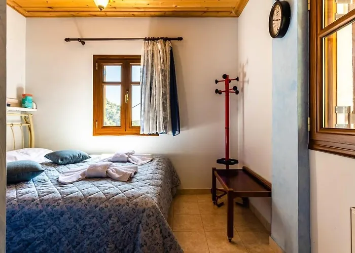 Stemnitsa Stone Residence - Comfy Mountain Getaway