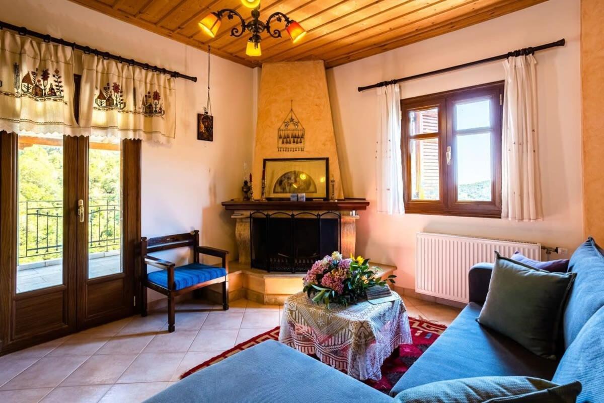 Apartment Stone - Comfy Mountain Getaway Stemnitsa