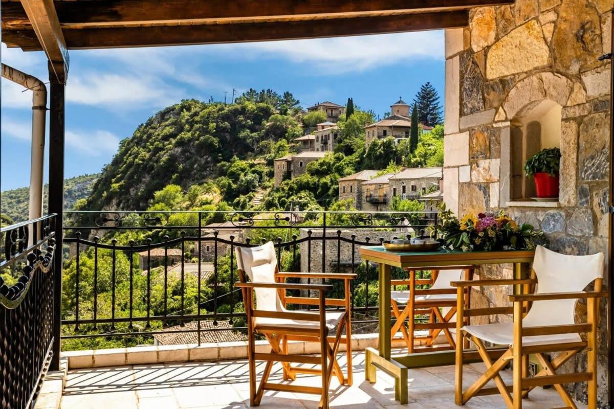 Stone - Comfy Mountain Getaway Apartment *